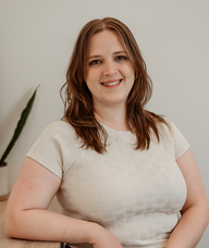 Book an Appointment with Hailie Nelson for Massage Therapy