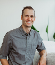 Book an Appointment with Chris Davies for Acupuncture