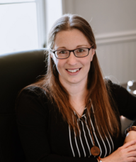 Book an Appointment with Nathalie Normand for Travail social