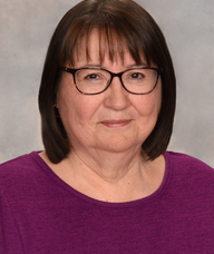 Book an Appointment with Edna Mitander for How to book:
