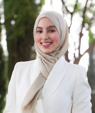 Book an Appointment with Imane Kafi for Chinese Medicine & Medical Acupuncture