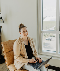 Book an Appointment with Breanne Jones for Counselling / Therapy