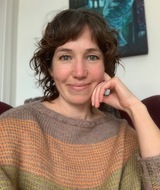 Book an Appointment with Sarah Molnar at Jolene Dawn Counselling and Consulting