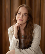 Book an Appointment with Katelyn Stewart at Stor(i) Virtual Sessions & Free Consultations