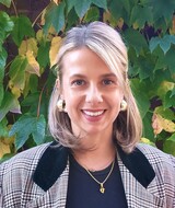 Book an Appointment with Veronika Brylinska at Bloor & Runnymede