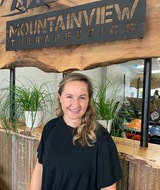 Book an Appointment with Niki Olivier at Mountainview DOGWOOD
