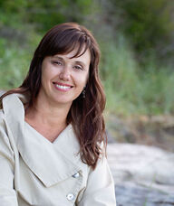 Book an Appointment with Ms. Ariel Graham for Psychotherapy