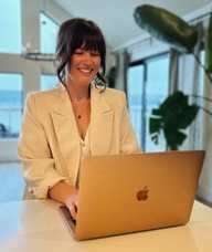 Book an Appointment with Lindsay McNeil for Individual Counselling