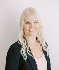 Book an Appointment with Helene Eldegard for Free Initial Consultation