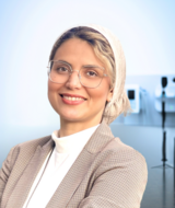 Book an Appointment with Dr. Shaye Shahri at iSkinPure Clinic Lonsdale