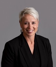 Book an Appointment with RoAnna McLenahan for Physiotherapy