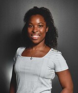 Book an Appointment with Sasha Elliott - Registered Massage Therapist at Evolve 8th Avenue